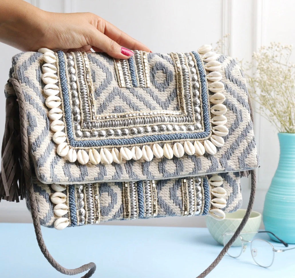 Coastal Maharani Clutch